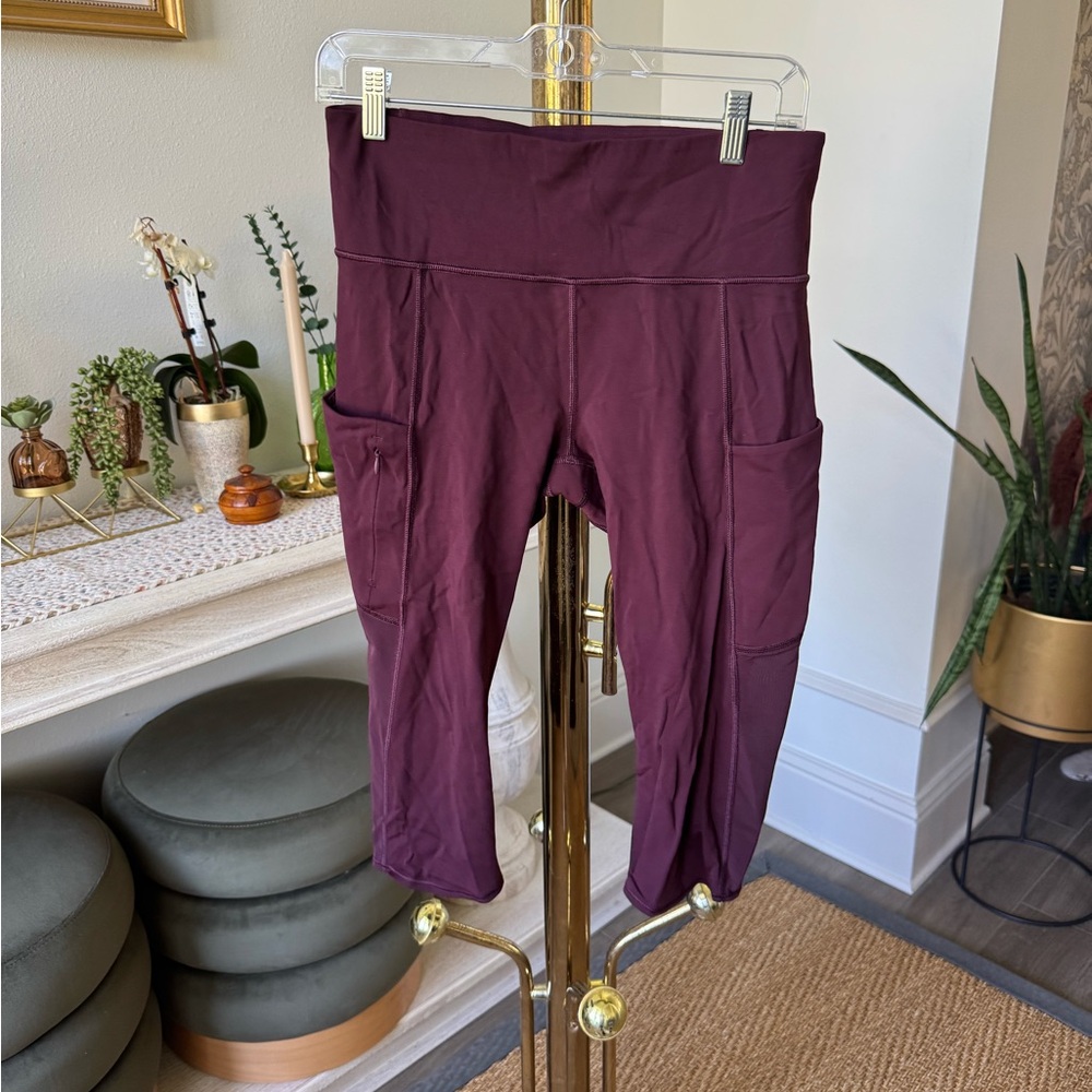 Athleta All In One Crop Leggings